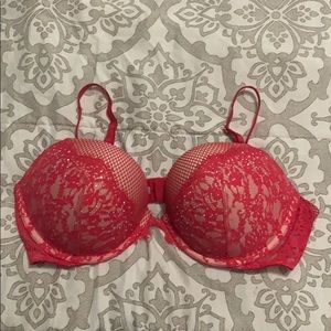 VS very sexy push-up bra